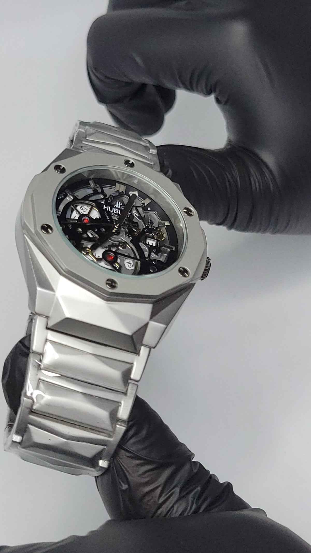 Hublot diamond cut