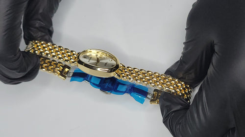 Ladies luxury golden oval dial