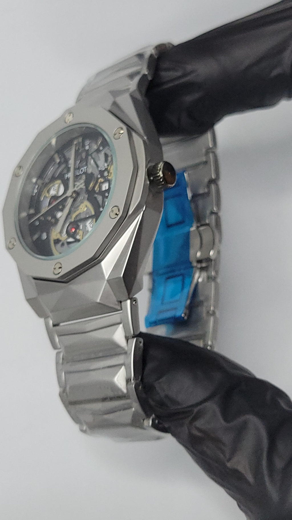 Hublot diamond cut