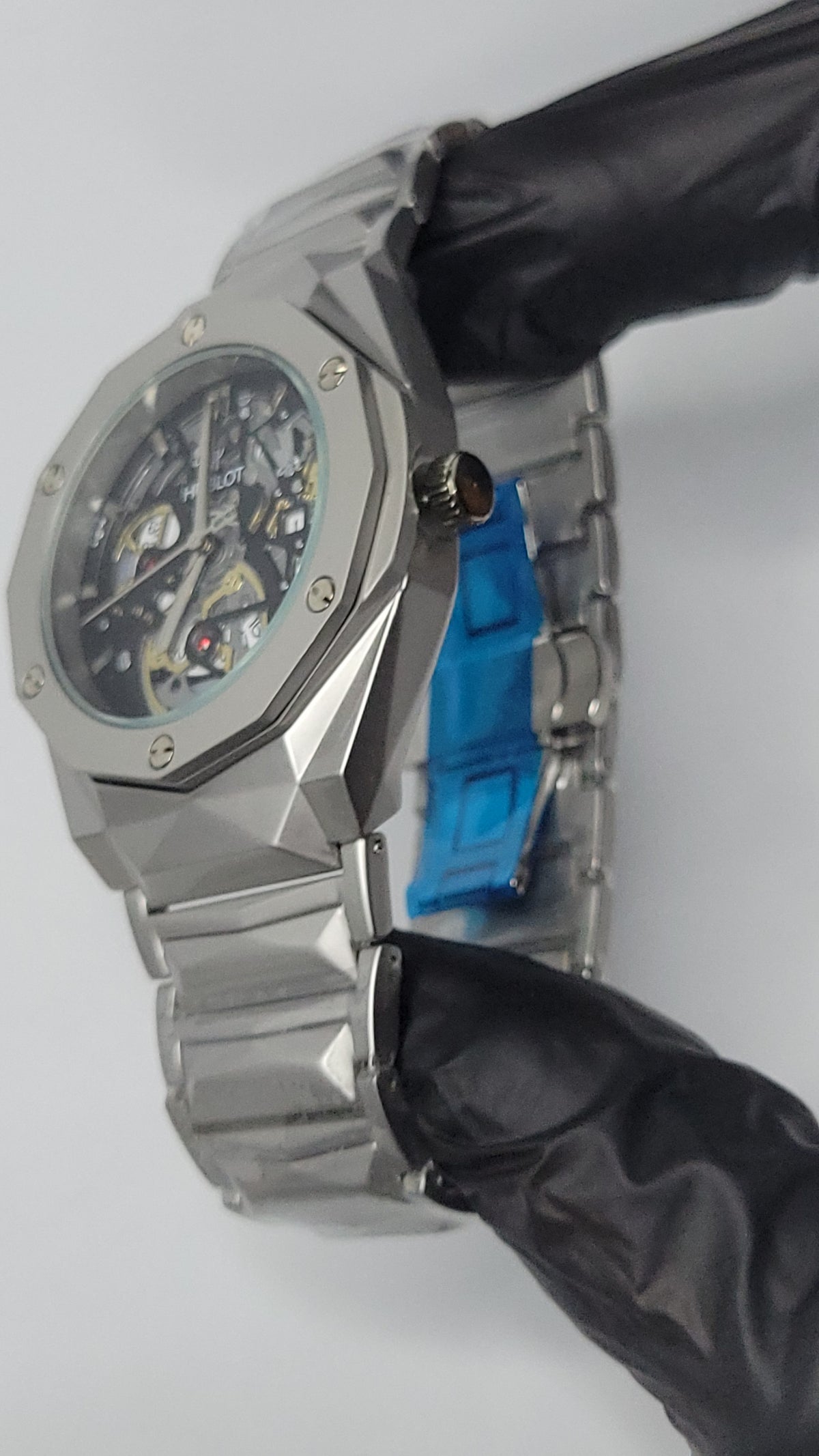 Hublot diamond cut